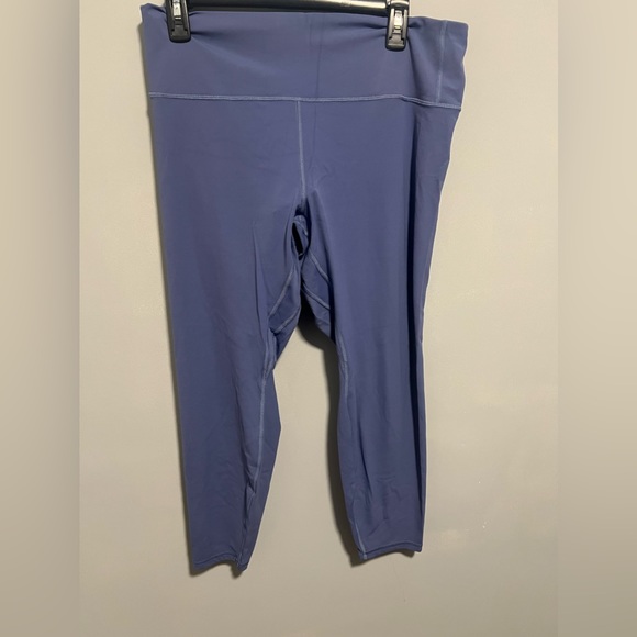 NWT- Patagonia women’s Maipo 7/8 athletic leggings. Size XXL - Picture 2 of 6